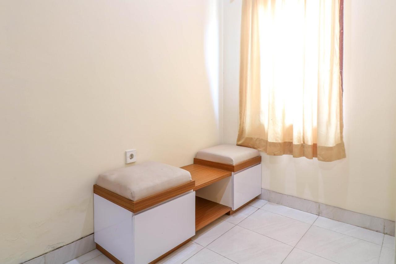 Oyo 2178 Merthan House Семиняк Екстериор снимка